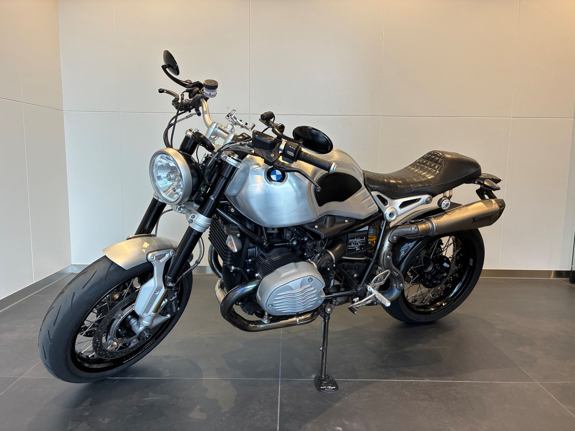 認定中古車/中古車在庫検索 | BMW Motorrad Website